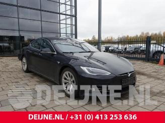 Uttjänta bilar auto Tesla Model S Model S, Liftback, 2012 75D 2017/6