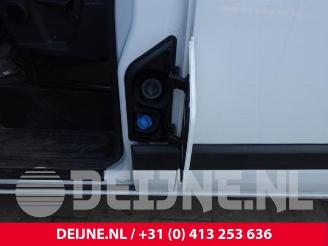 Ford Transit Transit Custom, Van, 2011 / 2023 2.0 TDCi 16V Eco Blue 130 mHEV picture 17