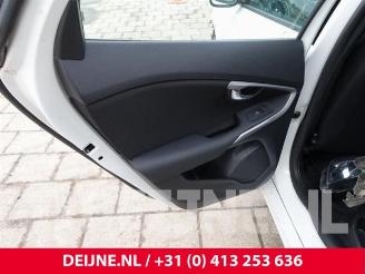 Volvo V-40 V40 (MV), Hatchback 5-drs, 2012 / 2019 1.6 D2 picture 34