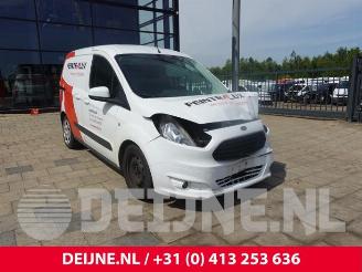 Vrakbiler auto Ford Courier Transit Courier, Van, 2014 / 2023 1.6 TDCi 2015/8