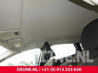 Volvo V-40 V40 (MV), Hatchback 5-drs, 2012 / 2019 2.0 D3 16V picture 19