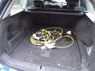 Volkswagen Passat GTE picture 29