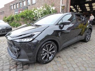 Coche accidentado Toyota CH-R 1.8 Hyb 2024/4
