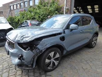 skadebil auto Volvo XC40 Core Recharge Plug-In Hybrid 2WD 2024/1