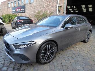 škoda osobní automobily Mercedes A-klasse 250 e Hybrid 2023/3