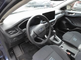 Ford Focus Turnier Active X picture 12