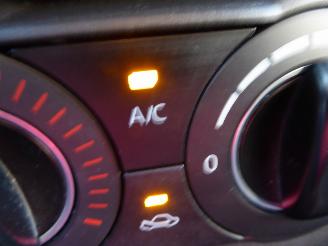 Mazda 2 Center-Line Hybrid Agile picture 18