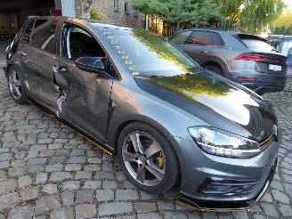 Volkswagen Golf Trendline picture 3