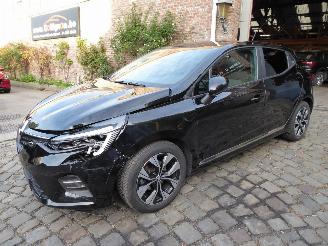 Auto incidentate Renault Clio Evolution 2022/12