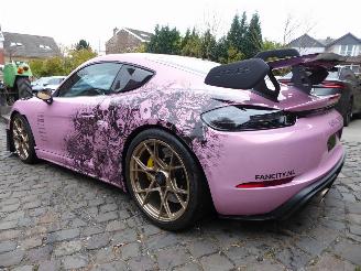 Porsche Cayman 718 GT4 RS picture 12