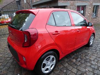 Kia Picanto  picture 7