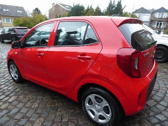 Kia Picanto  picture 8
