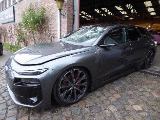 Schadeauto Audi A6 e-tron Avant performance S Line 2025/7