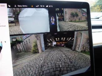 Tesla Model Y Long Range RWD picture 23