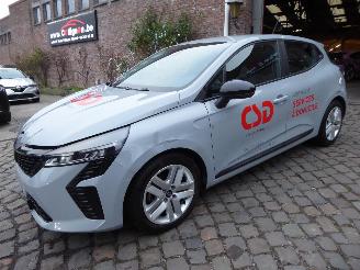 Avarii autoturisme Renault Clio Evolution 2024/3