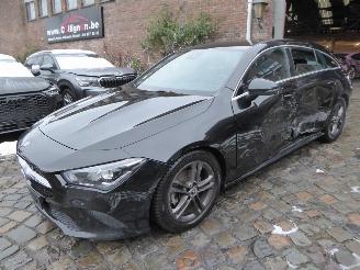 Voiture accidenté Mercedes Cla-klasse Shooting Brake CLA 180 d 2020/5