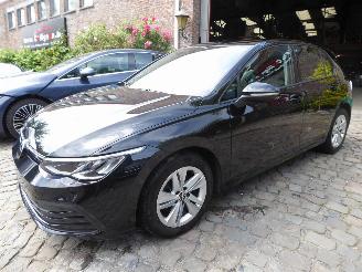 uszkodzony samochody osobowe Volkswagen Golf VIII Lim. Business 2023/3