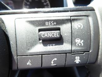 Nissan Qashqai N-Connecta picture 13
