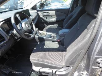Nissan Qashqai N-Connecta picture 8