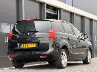 Peugeot 5008 1.6 e-HDi Blue Lease 5p. picture 6