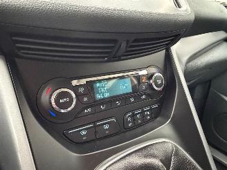 Ford C-Max 1.6 TDCi Titanium picture 10