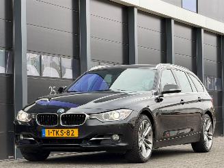 okazja samochody osobowe BMW 3-serie 325d Executive Xenon Clima 2014/3