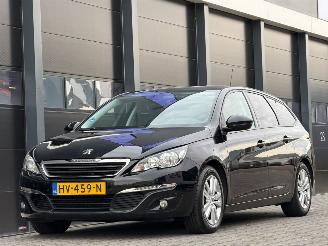 occasion passenger cars Peugeot 308 1.6 BlueHDI Blue Lease Executive Pack 2015/12