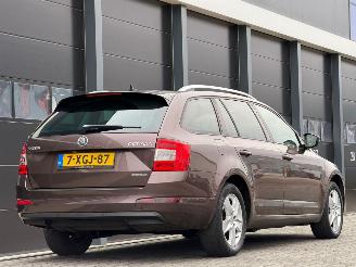 Skoda Octavia 1.6 TDI Greenline Businessline picture 6