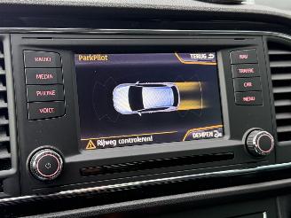 Seat Leon 1.6 TDI Leer Navi Clima PDC picture 10