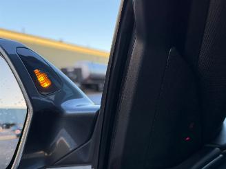 Audi A6 avant 2.0 TDI S-Line Leer Xenon EURO-6 picture 12