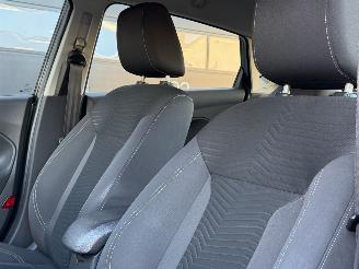 Ford Fiesta 1.6 TDCi Titanium Navi Clima PDC picture 8