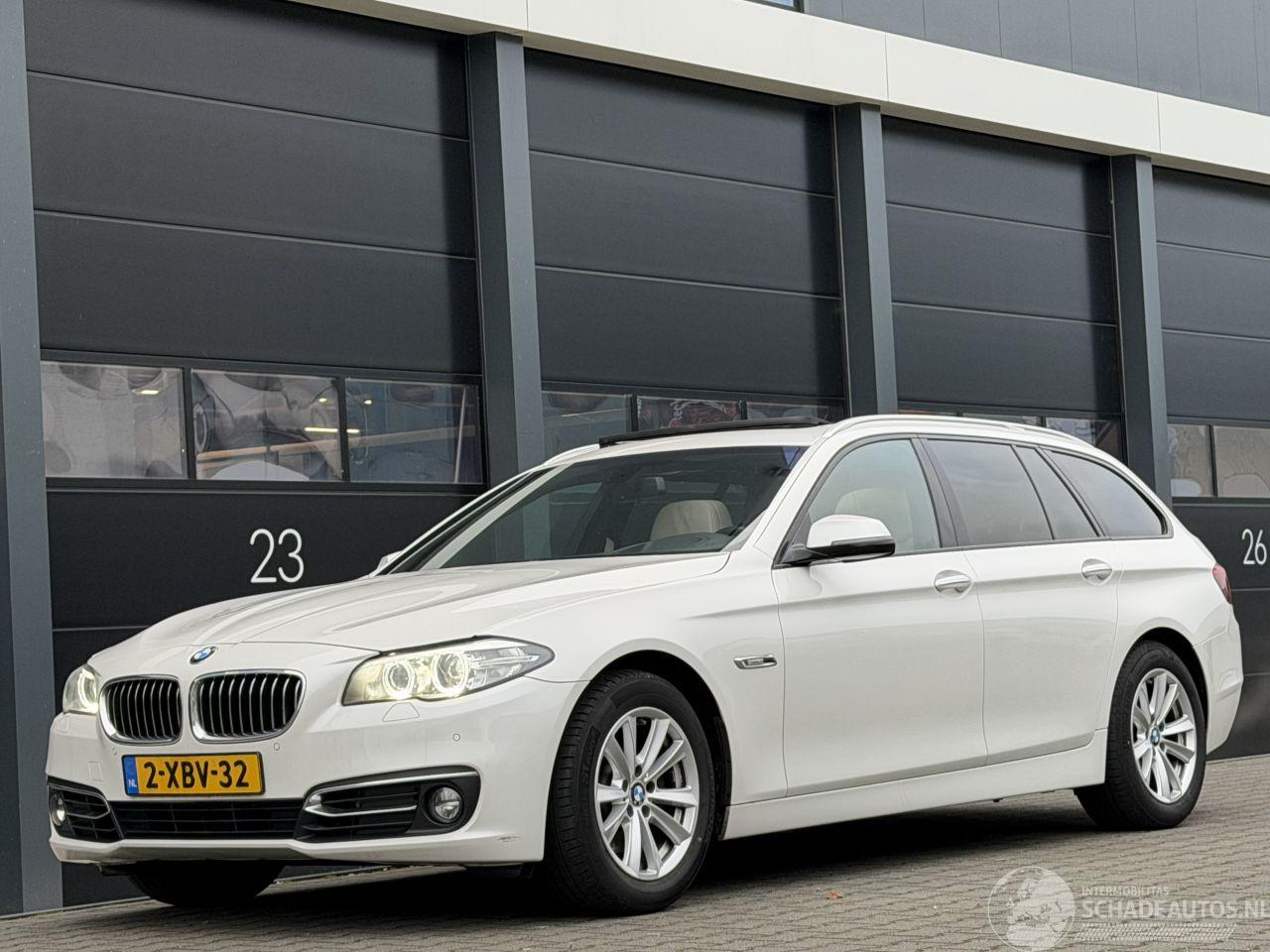 BMW 5-serie 520d Virtual Cockpit Hade-Up Pano EURO-6