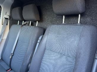 Volkswagen Transporter 2.0 TDI 3-PERS Airco picture 8