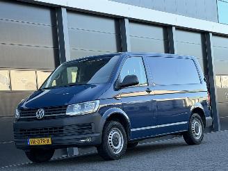 bruktbiler bedrijf Volkswagen Transporter 2.0 TDI 3-PERS Airco 2015/10