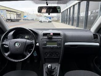 Skoda Octavia 1.6 MPI picture 7