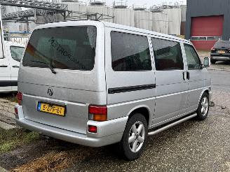 Volkswagen Multivan 2.5 TDI Camper picture 3
