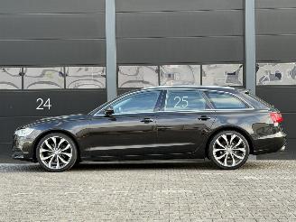 krockskadad bil auto Audi A6 avant 3.0 TDI quattro Navi Clima Bose 2012/6
