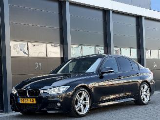 okazja samochody osobowe BMW 3-serie 330d M-Pakket Head-Up Dak Leer 2013/6