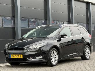 okazja samochody osobowe Ford Focus 1.5 TDCI Titanium Camera Clima EURO-6 2017/2