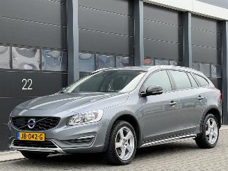 begagnad bil auto Volvo V-60 Cross Country 2.0 D4 Navi Clima EURO-6 2016/1