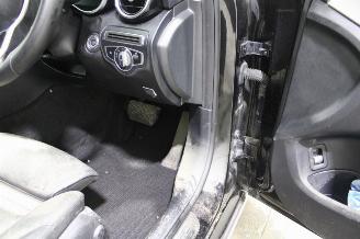 Mercedes C-klasse C 220 picture 12