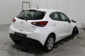 Mazda 2  picture 3