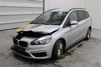 Uttjänta bilar auto BMW 2-serie 216 2017/5