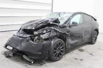 Vrakbiler auto Tesla Model Y  2024/7