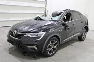 demontáž osobní automobily Renault Arkana  2021/11
