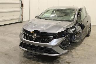 skadebil auto Renault Clio  2024/6