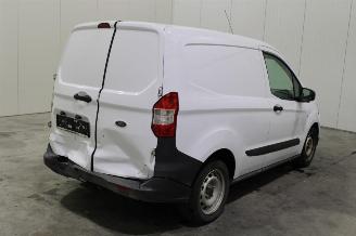 Ford Transit  picture 3