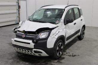 Vaurioauto  passenger cars Fiat Panda  2022/8