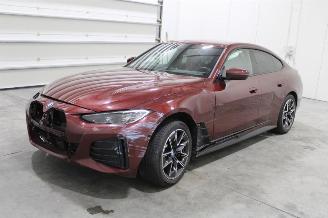 Auto incidentate BMW i4  2023/8