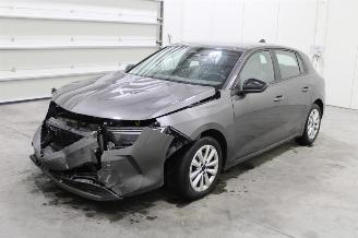 damaged passenger cars Opel Astra  2023/2